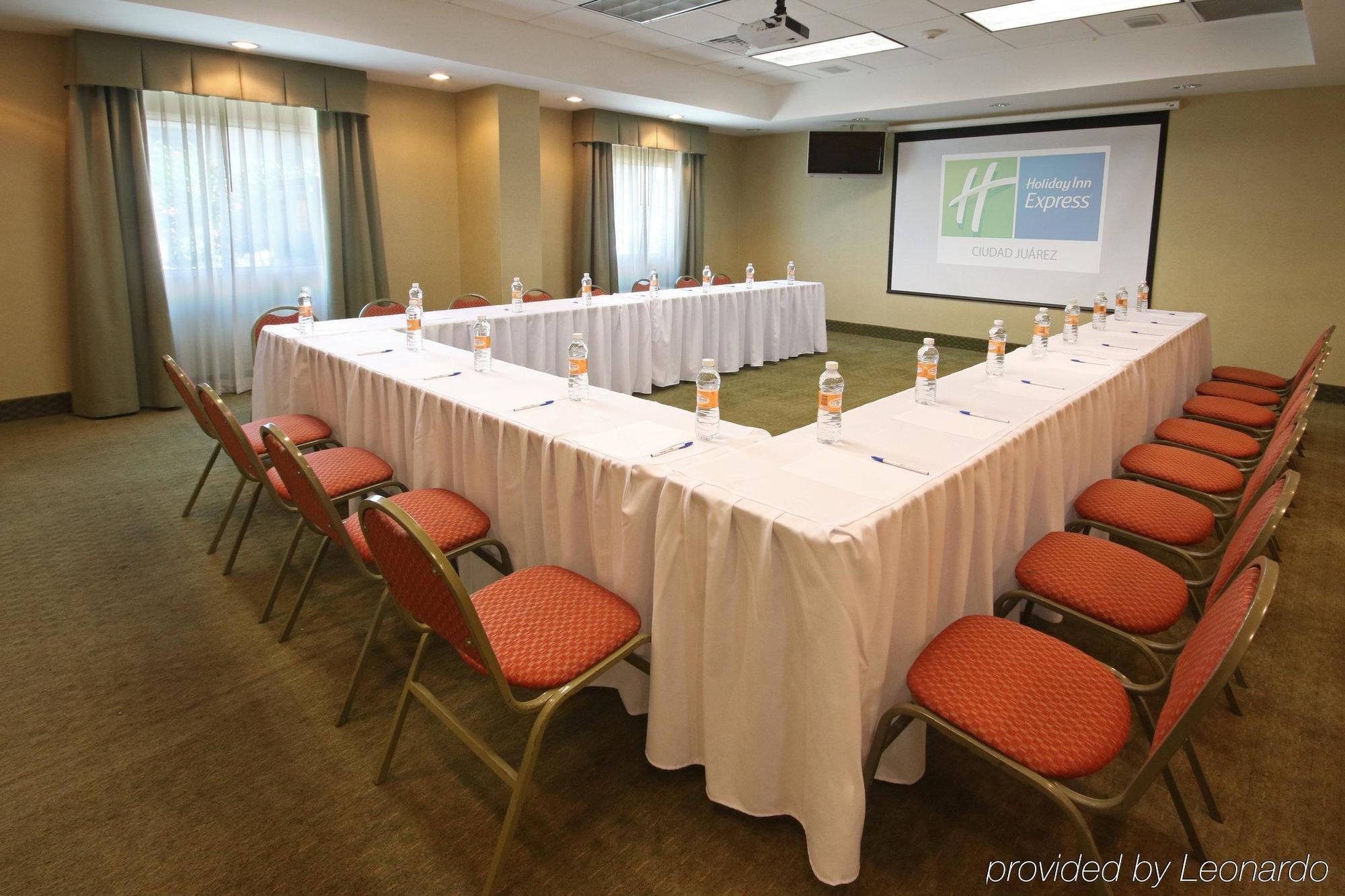 Istay Hotel Ciudad Juarez Luaran gambar U-shaped table